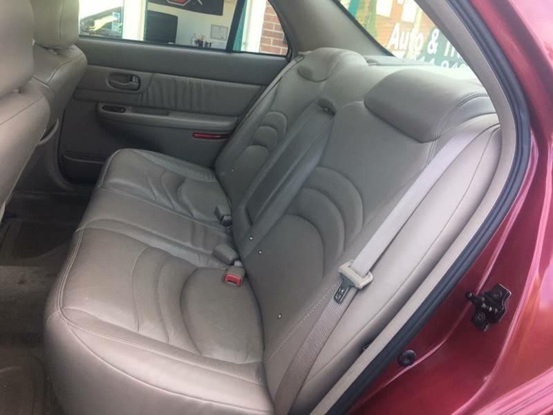 2004 Buick Century Image 9