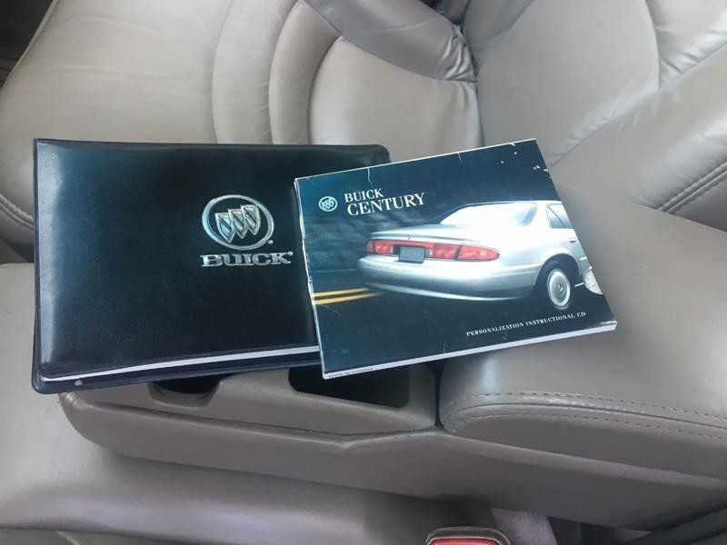 2004 Buick Century Image 10