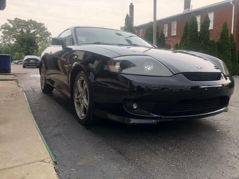 2006 Hyundai Tiburon Image 8