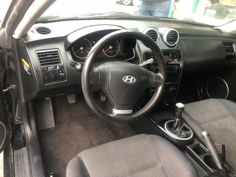 2006 Hyundai Tiburon Image 21