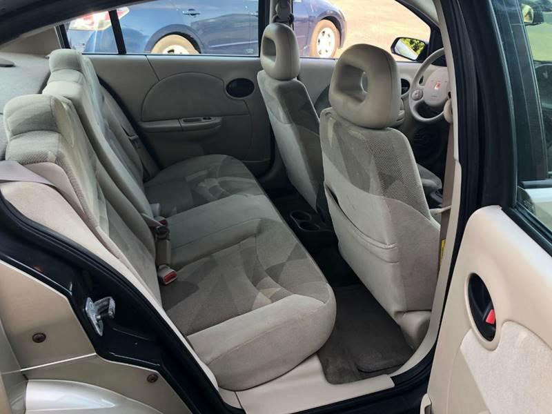 2003 Saturn ION Image 15