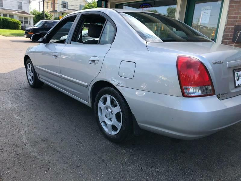 2002 Hyundai Elantra Image 9