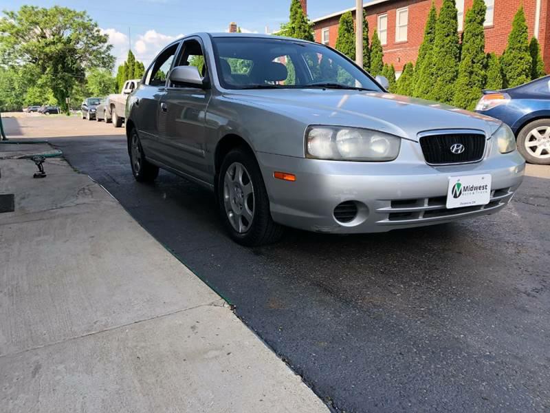 2002 Hyundai Elantra Image 10