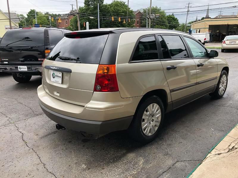2005 Chrysler Pacifica Image 4