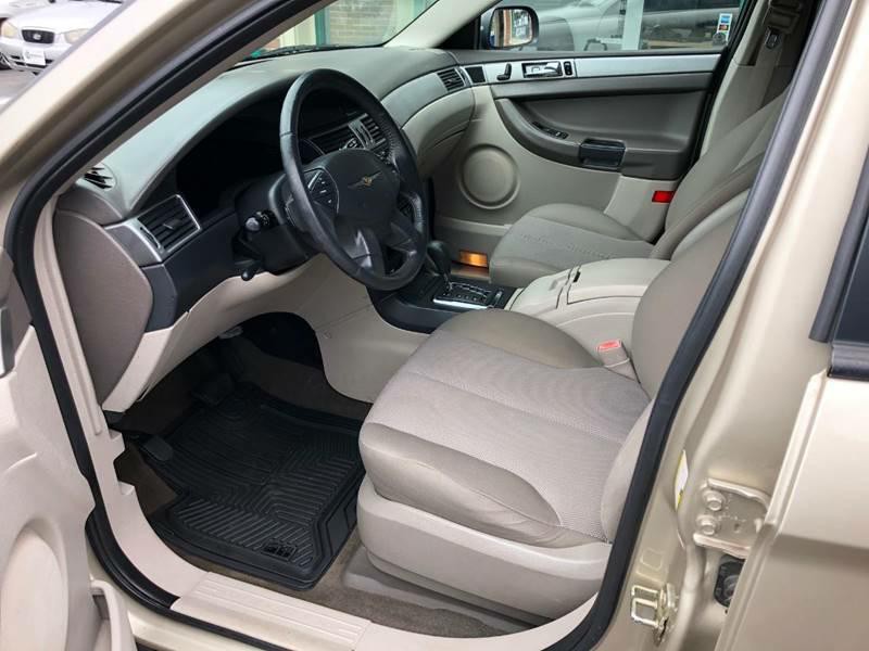 2005 Chrysler Pacifica Image 7