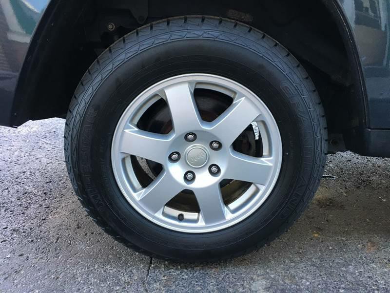 2008 Jeep Grand Cherokee Image 18