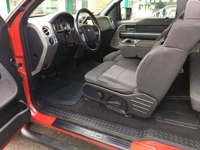 2004 Ford F-150 Image 10