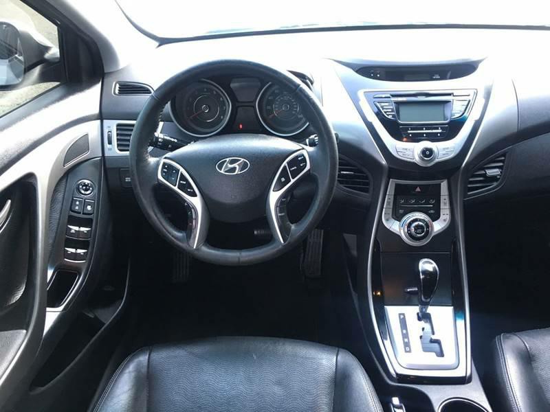 2012 Hyundai Elantra Image 13