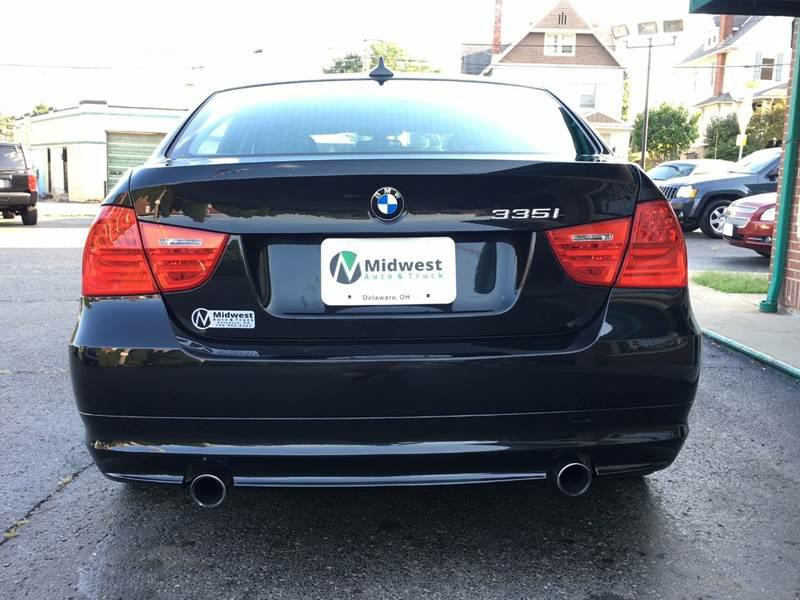 2010 BMW 3 Series Image 11