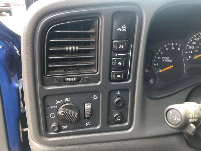 2003 Chevrolet Silverado 1500 Image 30