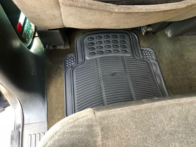 2003 Chevrolet Silverado 1500 Image 33