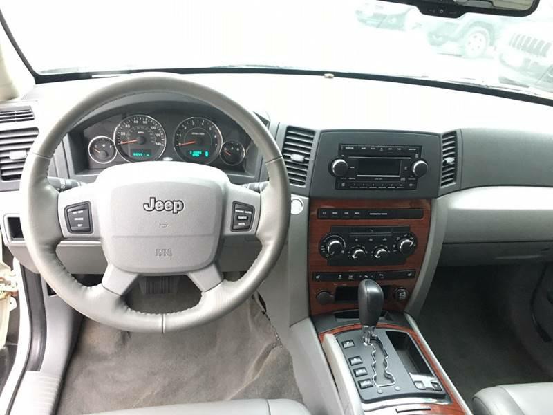 2006 Jeep Grand Cherokee Image 10