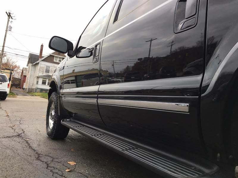 2003 Ford Excursion Image 8