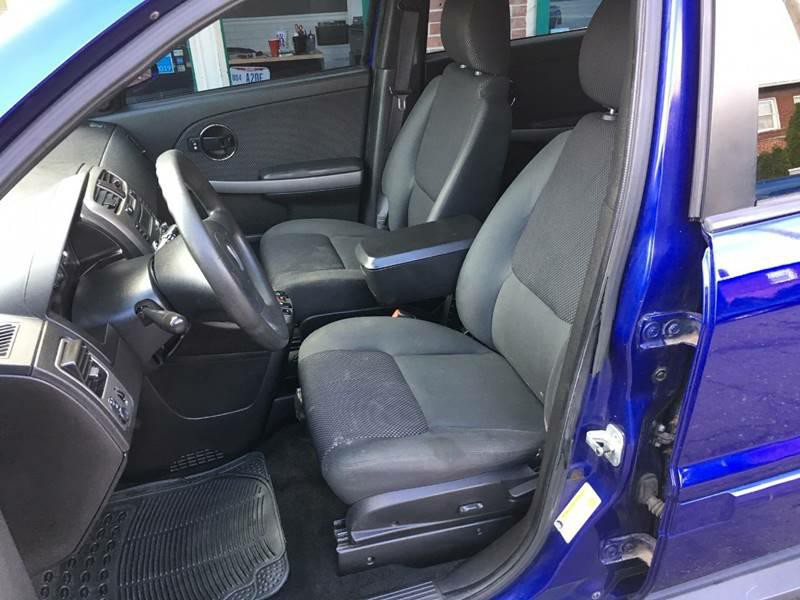 2006 Pontiac Torrent Image 8