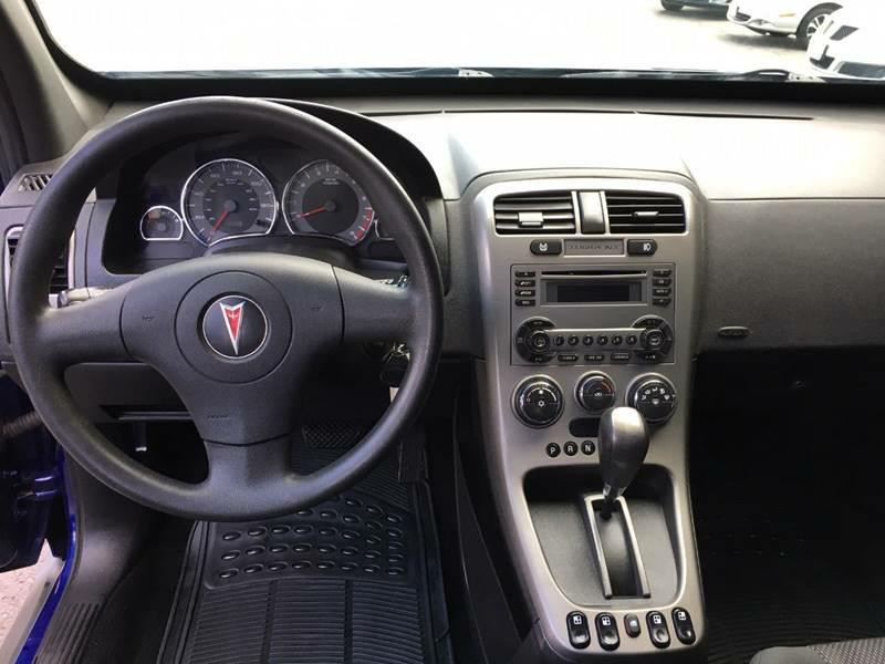 2006 Pontiac Torrent Image 9