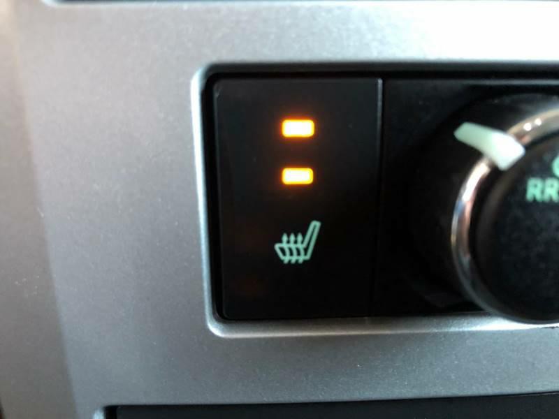 2008 Chrysler Town & Country Image 15