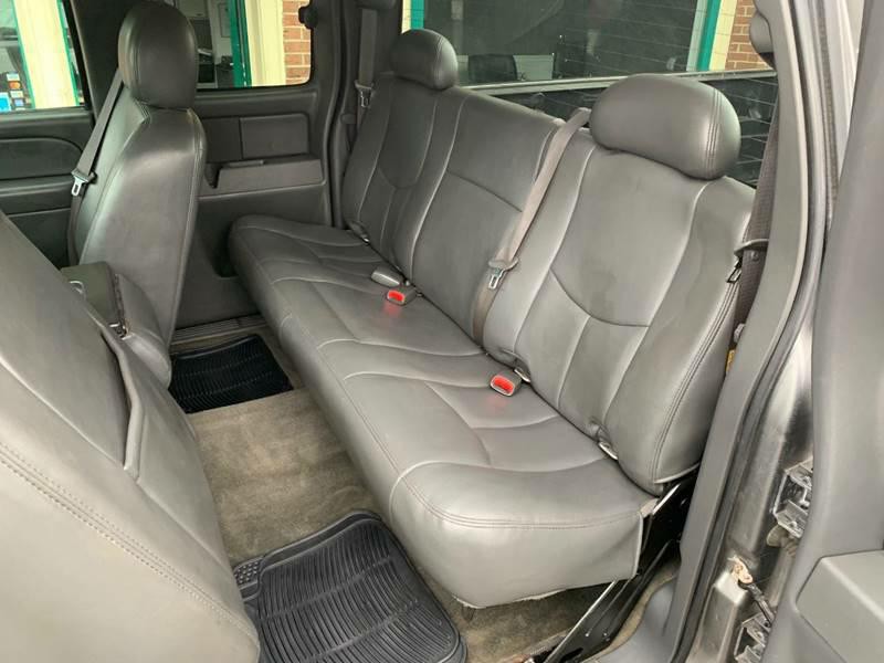 2006 Chevrolet Silverado 1500 Image 14