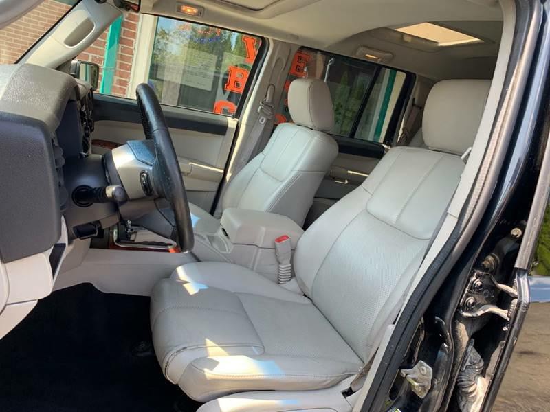 2007 Jeep Commander Image 9