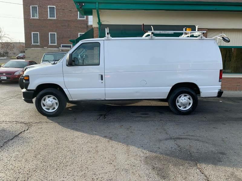 2009 Ford E-Series Image 6