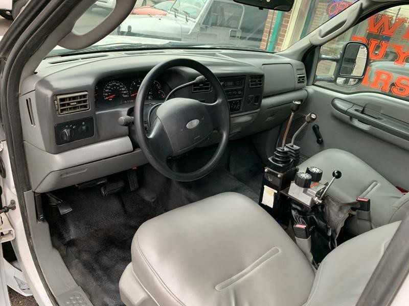 2003 Ford F-350 Image 12