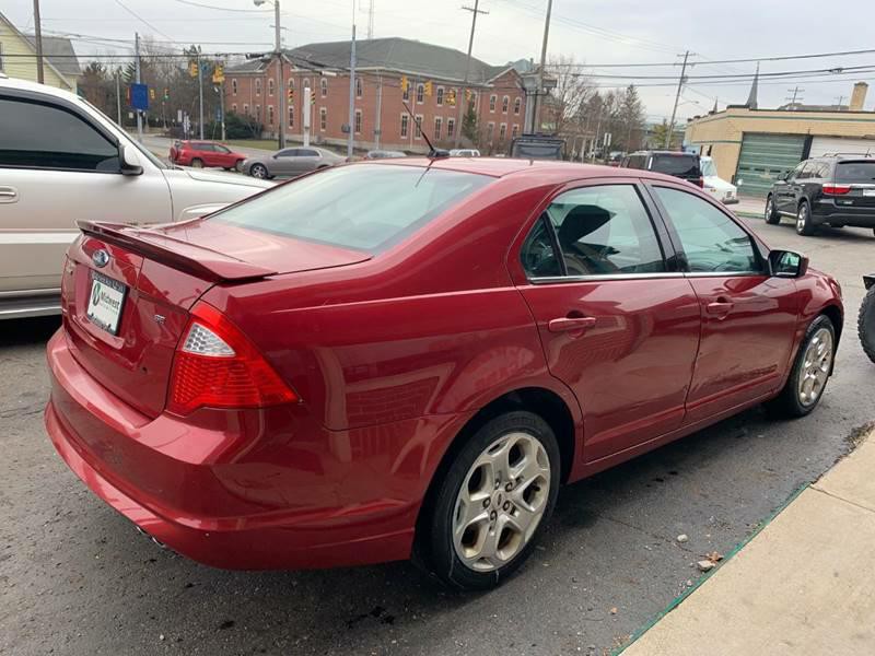 2010 Ford Fusion Image 4