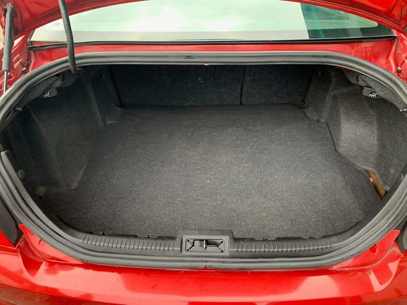 2010 Ford Fusion Image 12