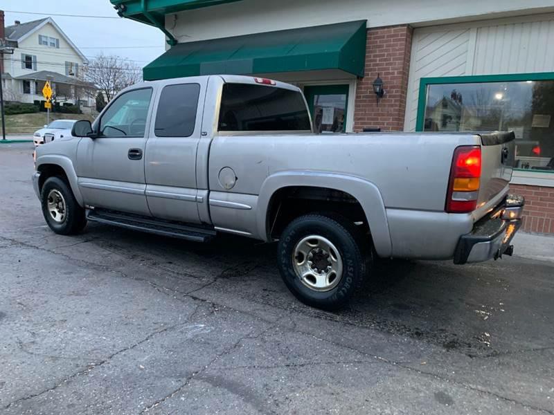 2002 GMC Sierra 2500 Image 7