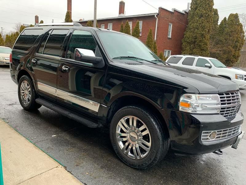 2008 Lincoln Navigator Image 3