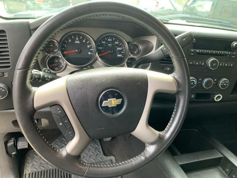 2009 Chevrolet Silverado 1500 Image 12