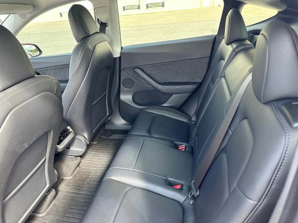 2021 Tesla Model Y Image 26