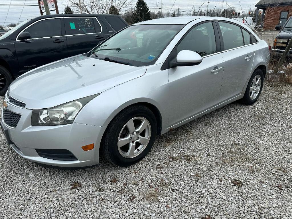 2012 Chevrolet Cruze Image 1