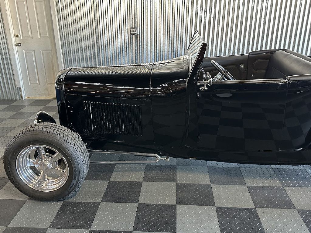 1930 Ford Model A Image 12