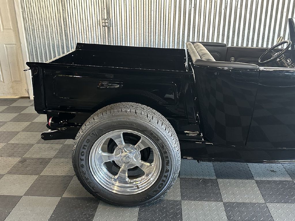 1930 Ford Model A Image 14