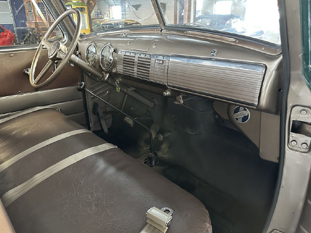 1949 Chevrolet 3600 Image 19