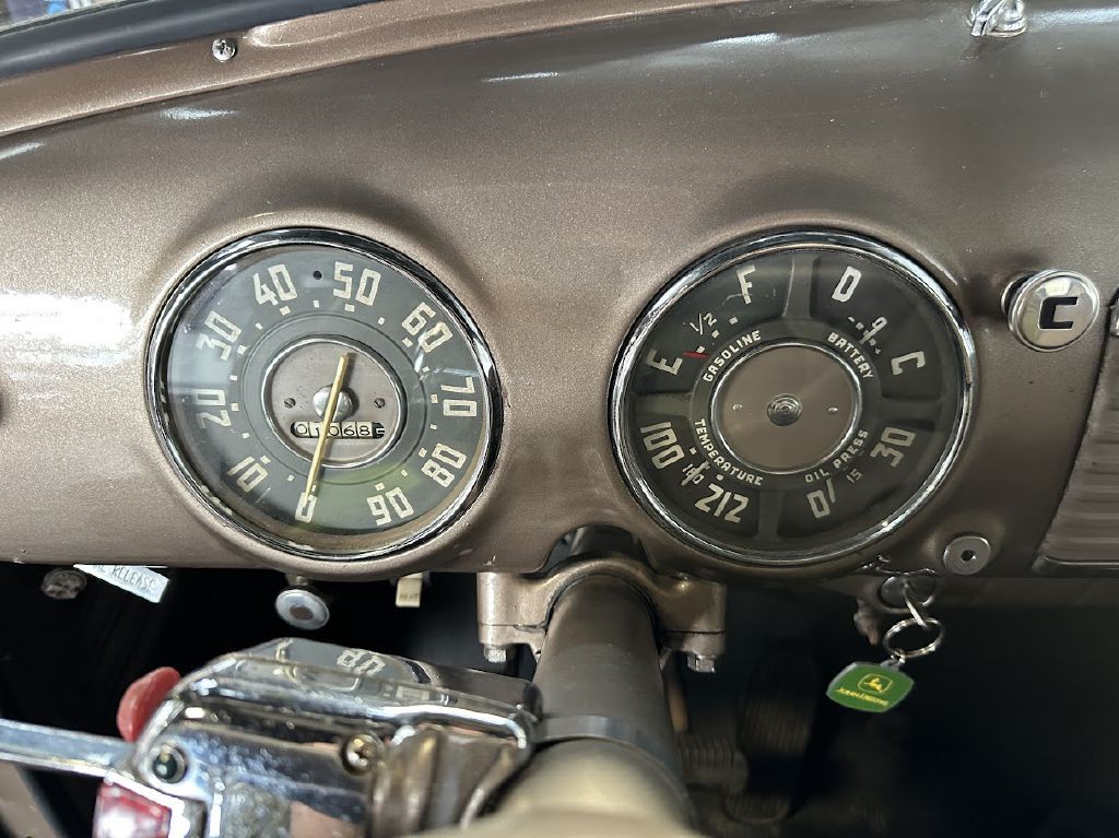 1949 Chevrolet 3600 Image 21