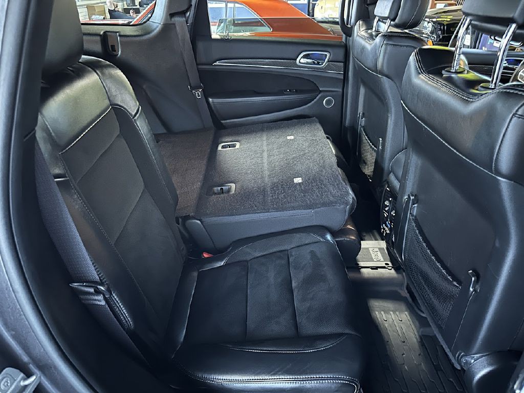 2020 Jeep Grand Cherokee Image 19