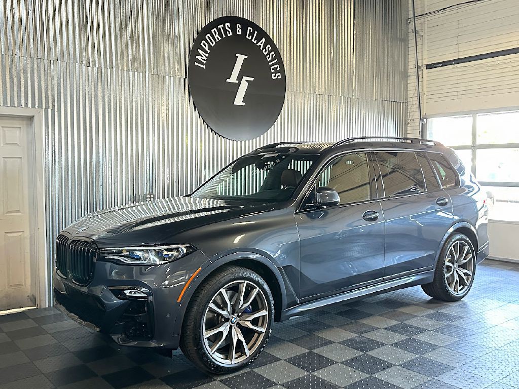 2020 BMW X7 Image 1
