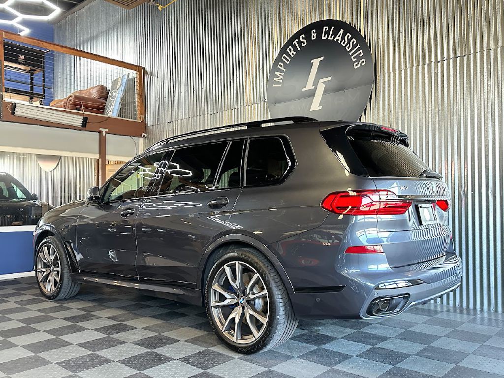 2020 BMW X7 Image 4