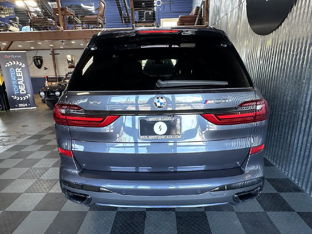 2020 BMW X7 Image 6