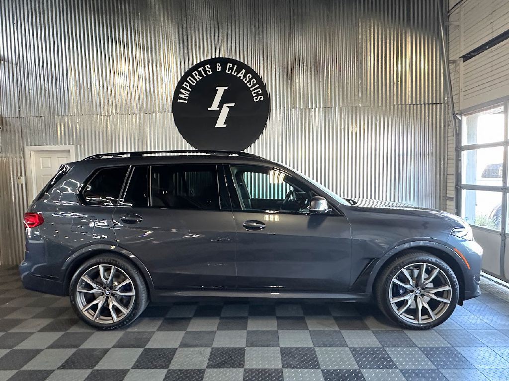 2020 BMW X7 Image 7