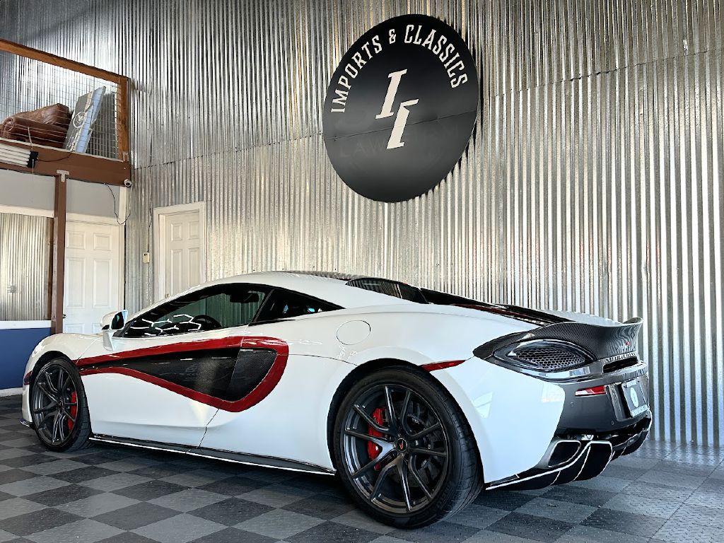 2016 McLaren 570S Image 8