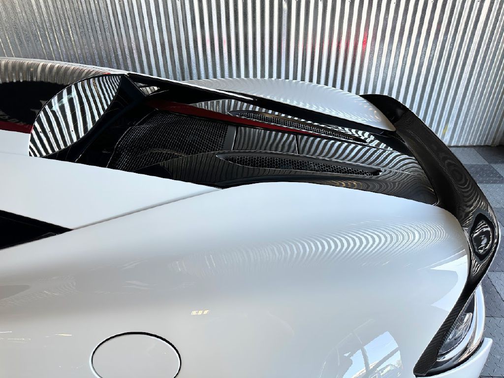 2016 McLaren 570S Image 24