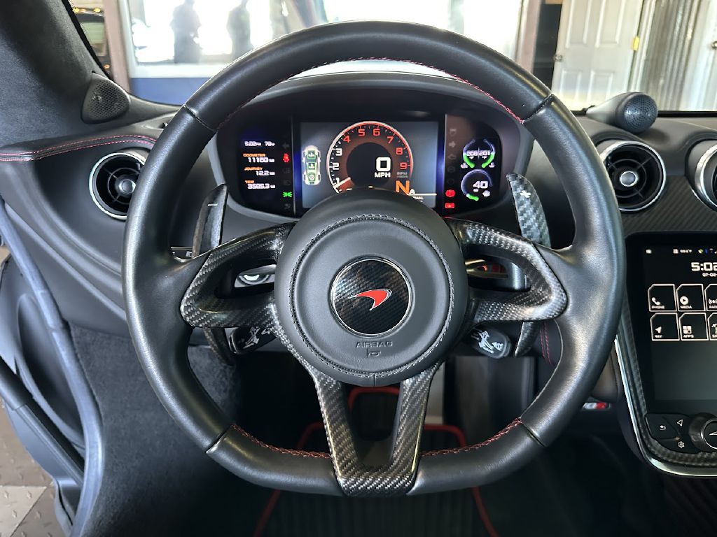 2016 McLaren 570S Image 38