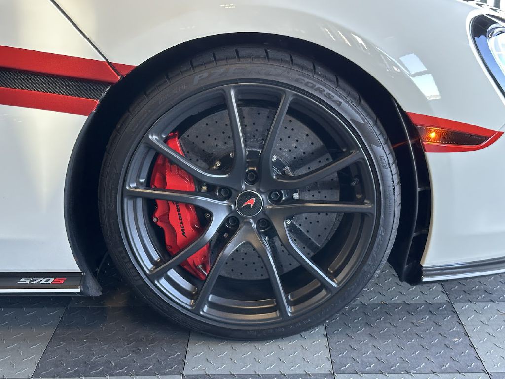2016 McLaren 570S Image 54