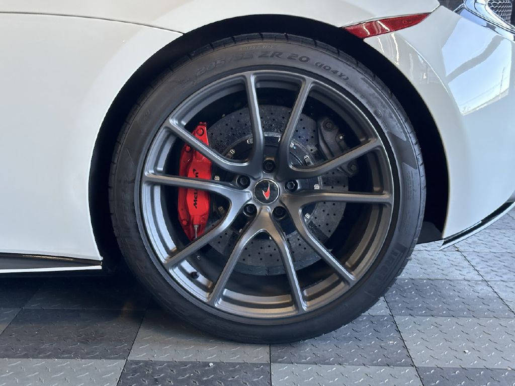 2016 McLaren 570S Image 55