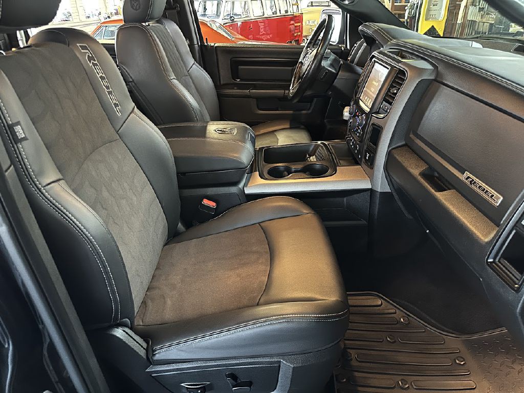 2017 RAM 1500 Image 10