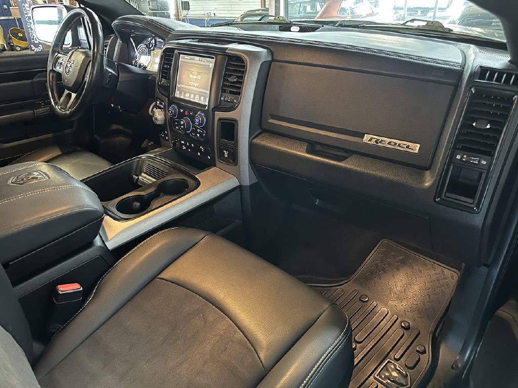 2017 RAM 1500 Image 11