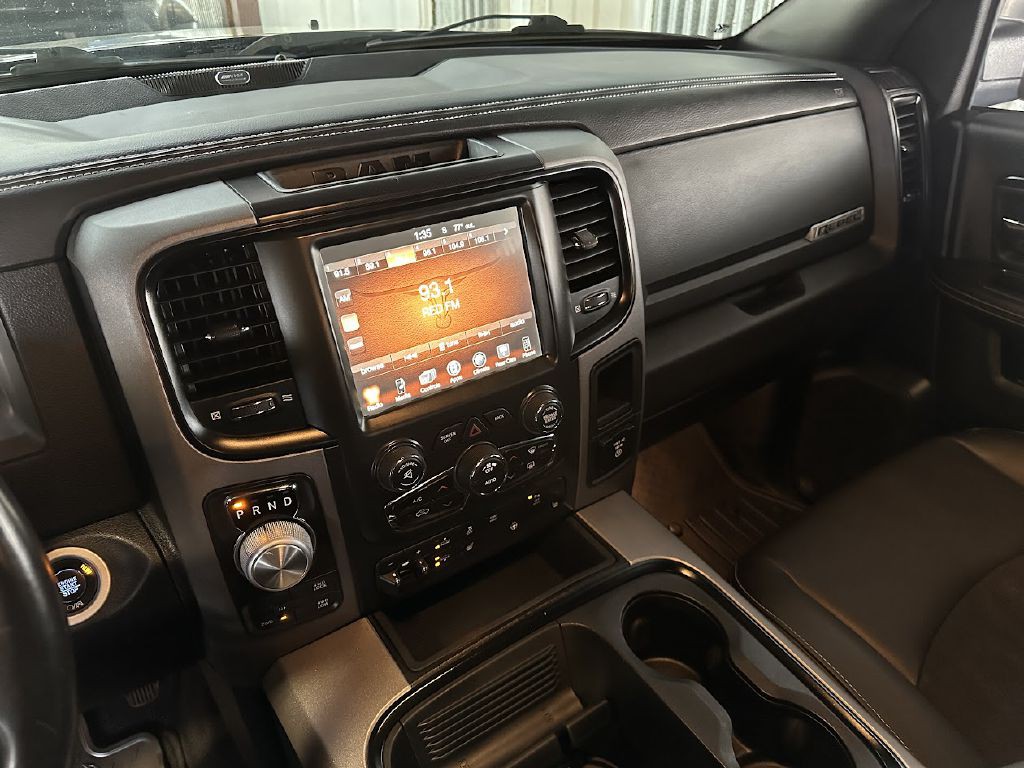 2017 RAM 1500 Image 12