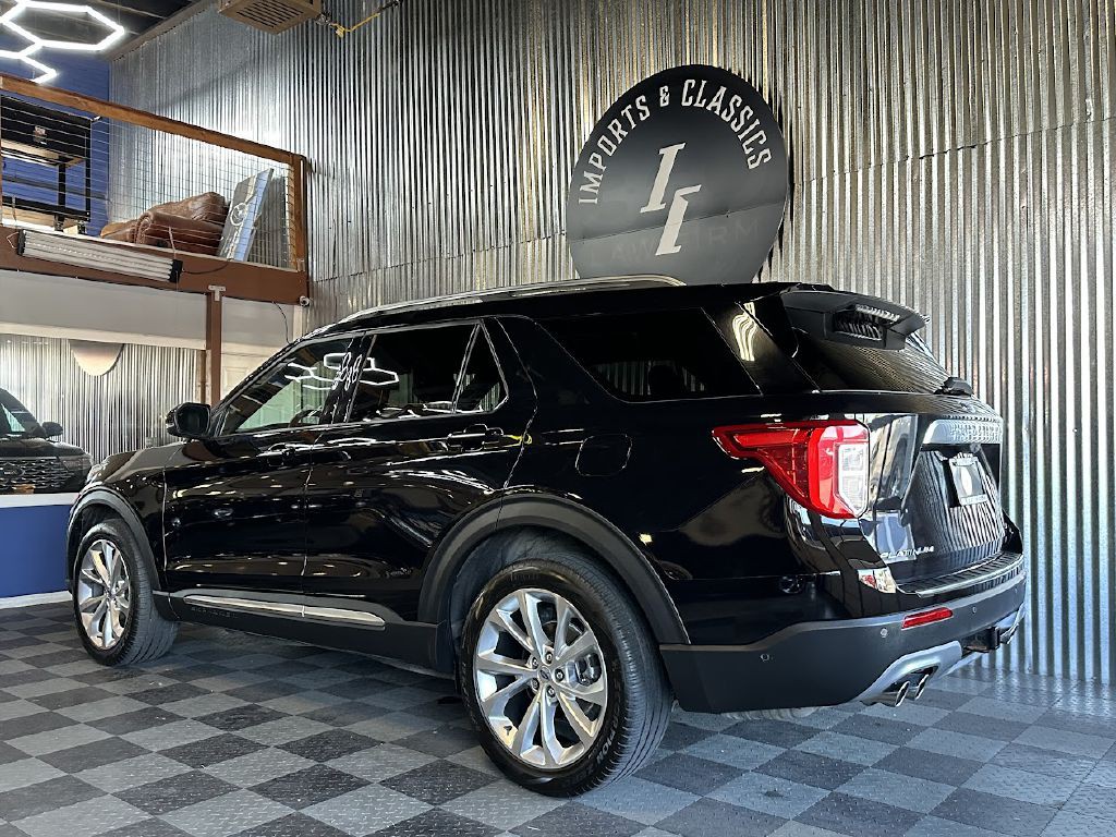 2021 Ford Explorer Image 4