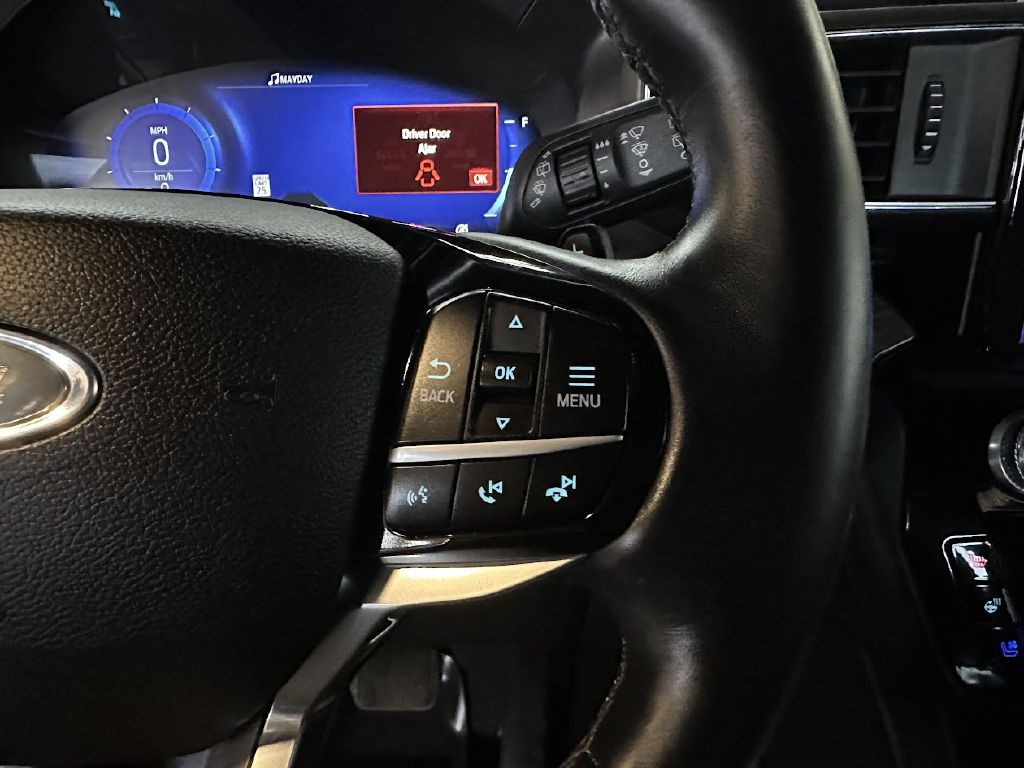 2021 Ford Explorer Image 21